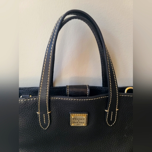 DOONEY AND BOURKE Black leather small hand bag - Picture 7 of 11